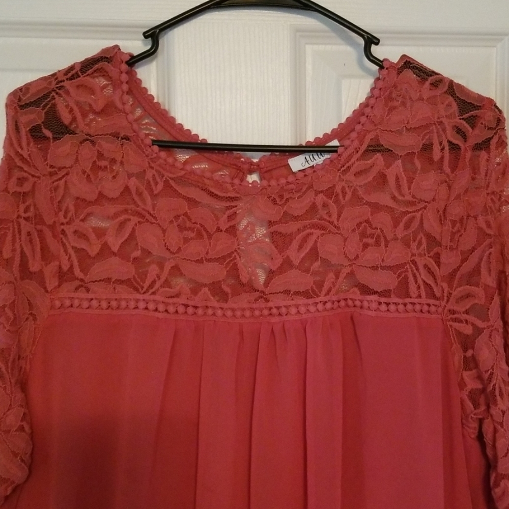 Dress - Picture 5 of 5